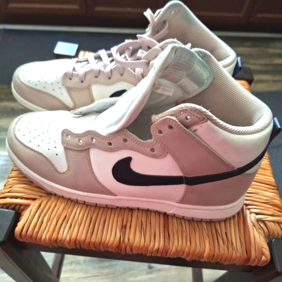 Women’s Dunk High Fossil Stone sneakers  size 10 - Picture 5 of 7